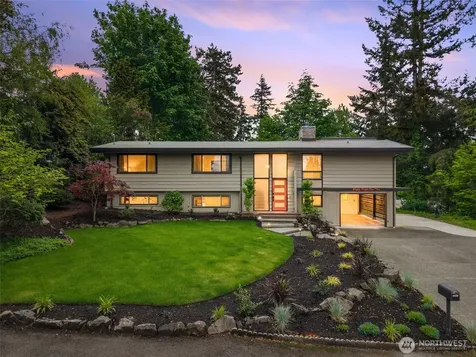 8805 SE 39th Street Mercer Island WA 98040