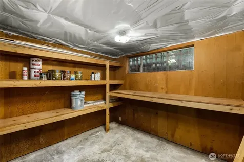 8805 SE 39th Street Mercer Island WA 98040