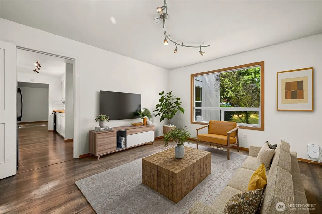603 N Forest Court Lynden WA 98264