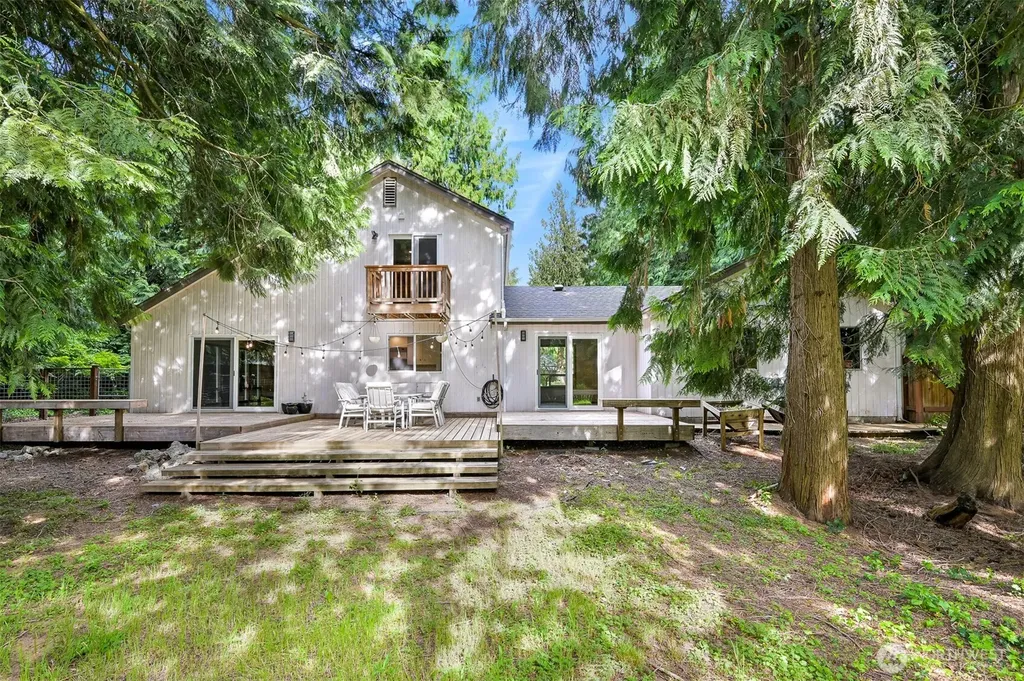 603 N Forest Court Lynden WA 98264