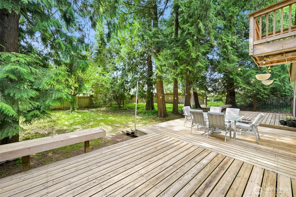 603 N Forest Court Lynden WA 98264