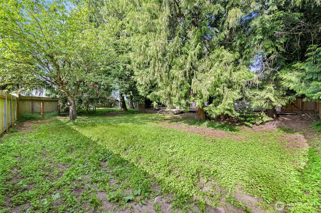 603 N Forest Court Lynden WA 98264