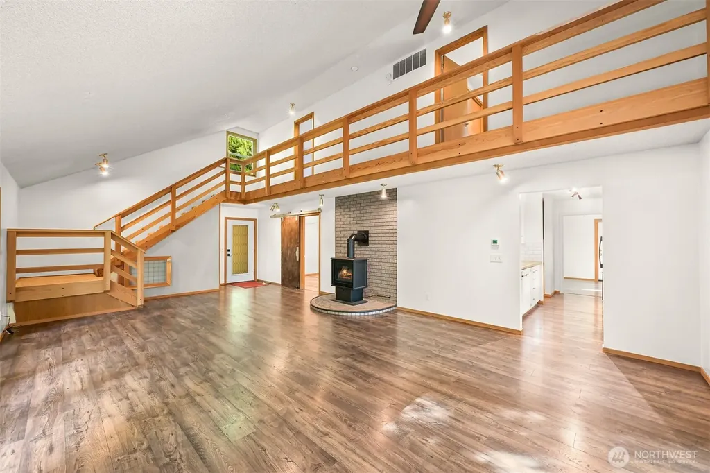 603 N Forest Court Lynden WA 98264