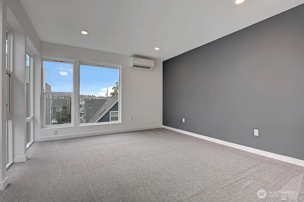 933 NW 52nd Street Seattle WA 98107