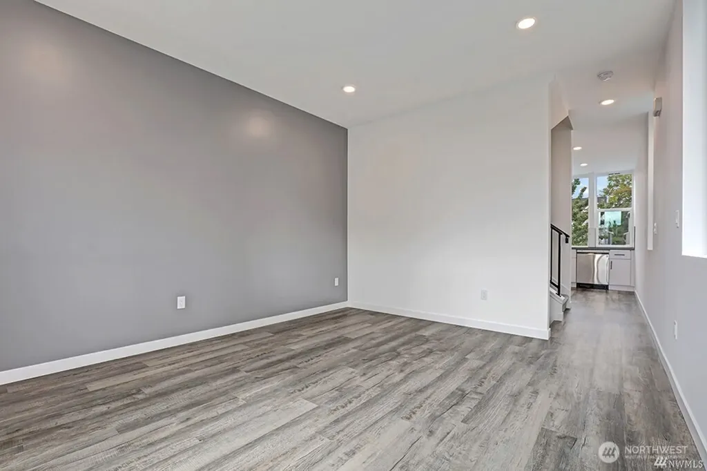 933 NW 52nd Street Seattle WA 98107