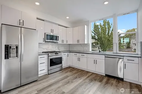 933 NW 52nd Street Seattle WA 98107