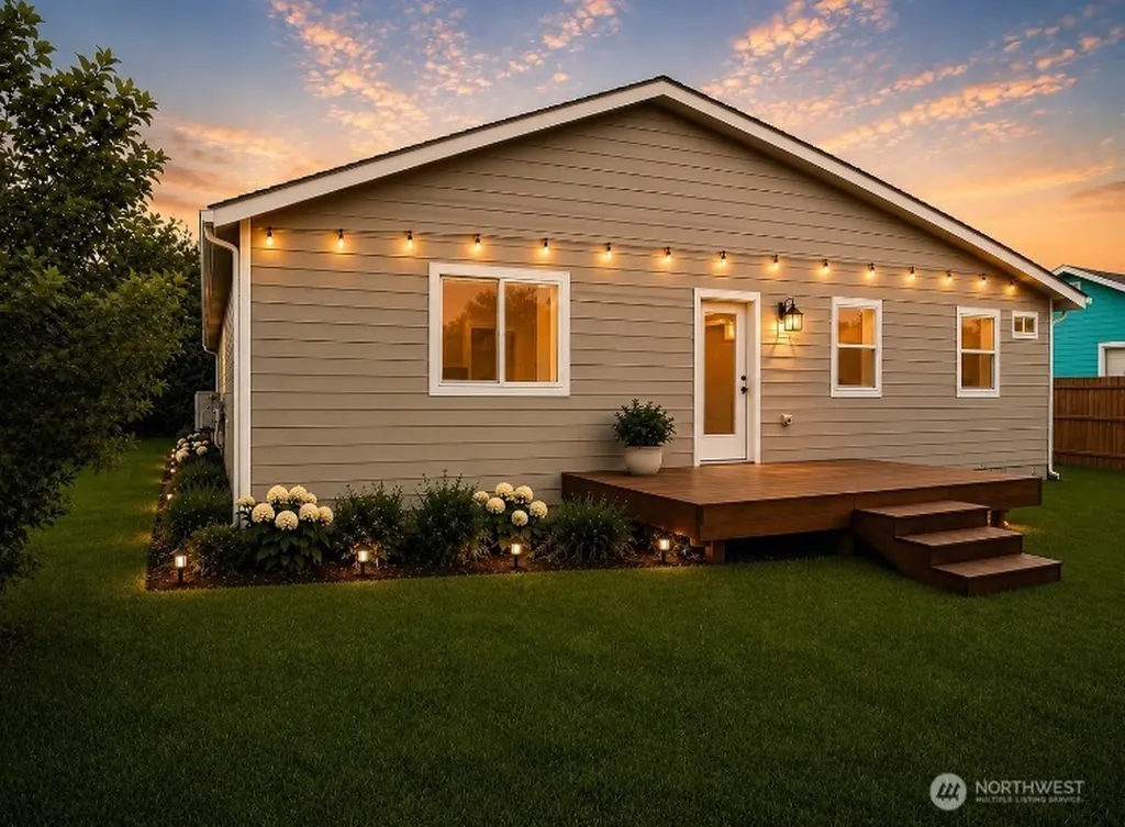 329 Yorkmar Street SW Ocean Shores WA 98569