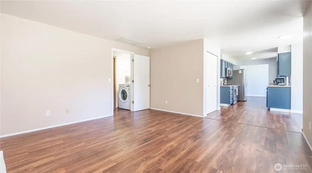 1128 57th Place SE Auburn WA 98092