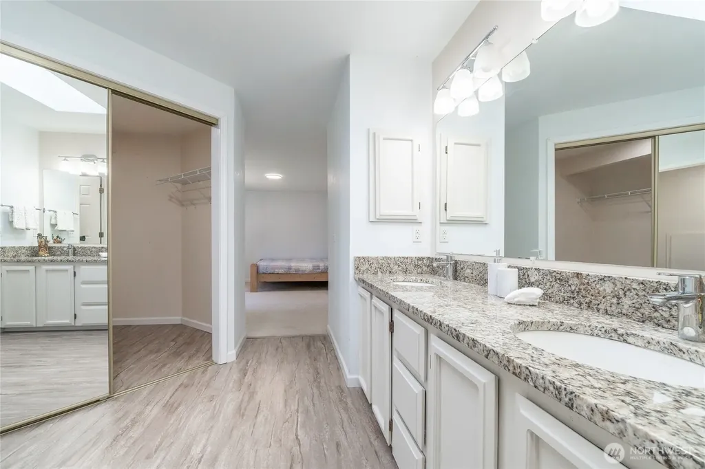 1128 57th Place SE Auburn WA 98092