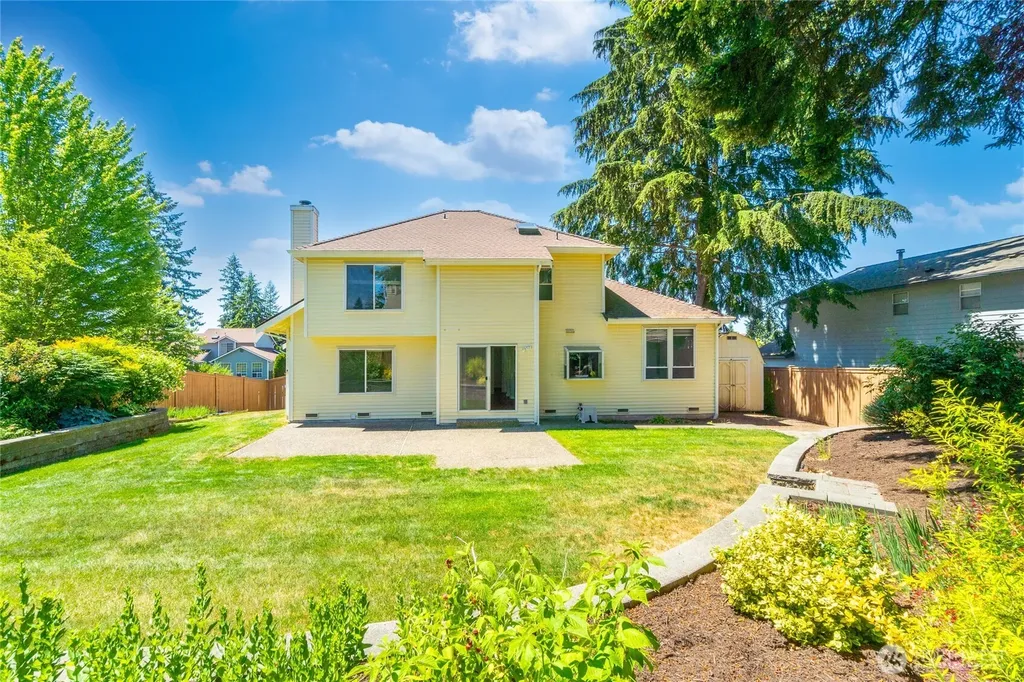 1128 57th Place SE Auburn WA 98092