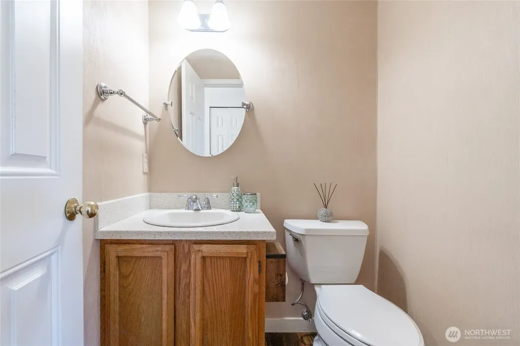 1128 57th Place SE Auburn WA 98092