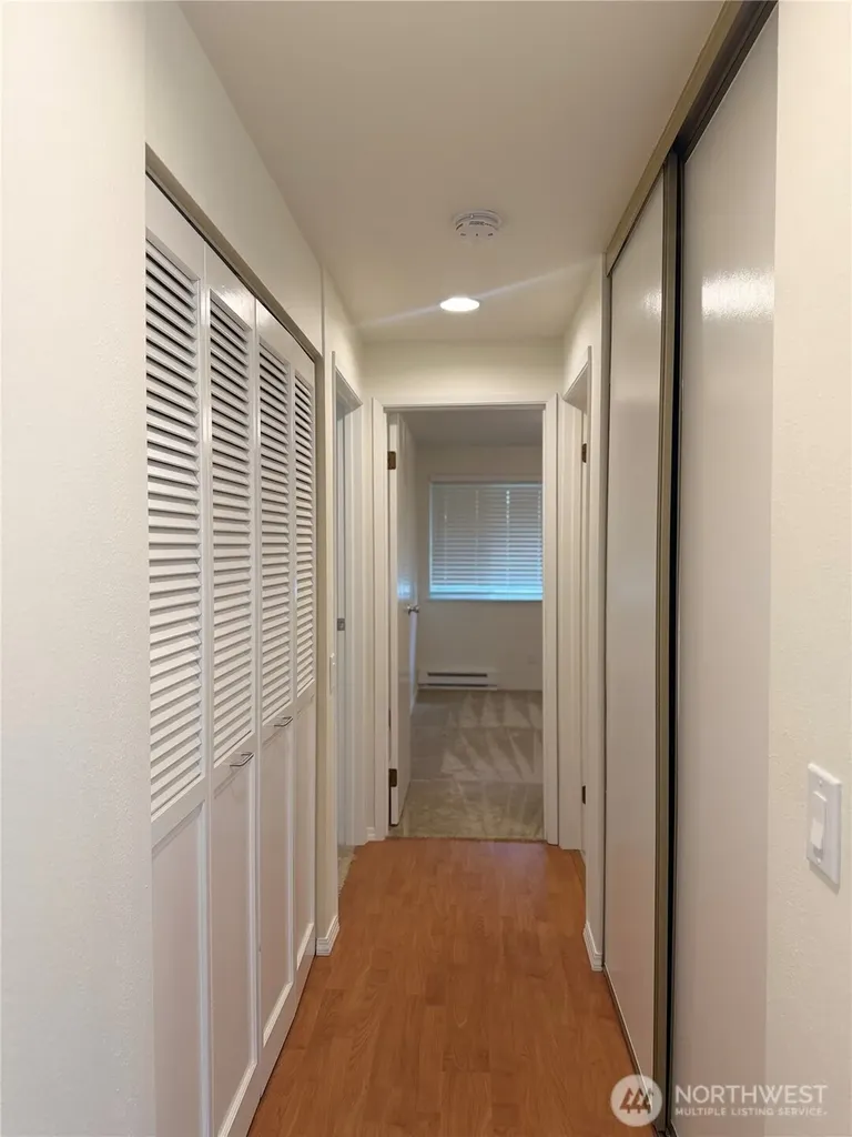 725 141st Place NE Bellevue WA 98007