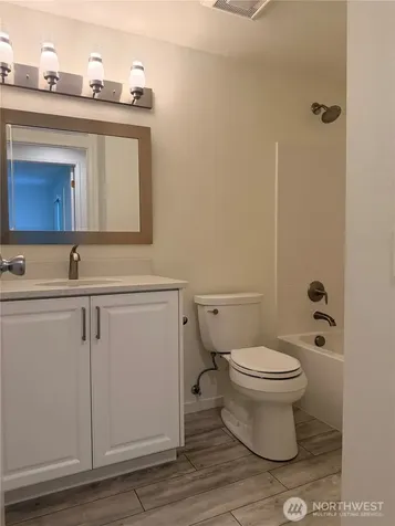 725 141st Place NE Bellevue WA 98007