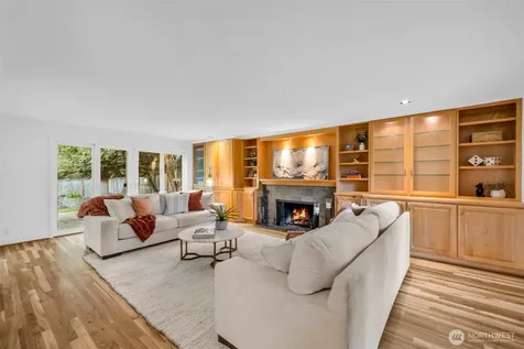 7928 SE 76th Street Mercer Island WA 98040