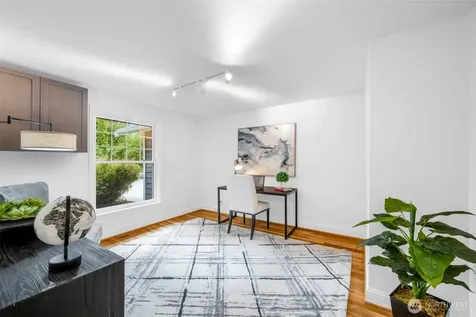 7928 SE 76th Street Mercer Island WA 98040
