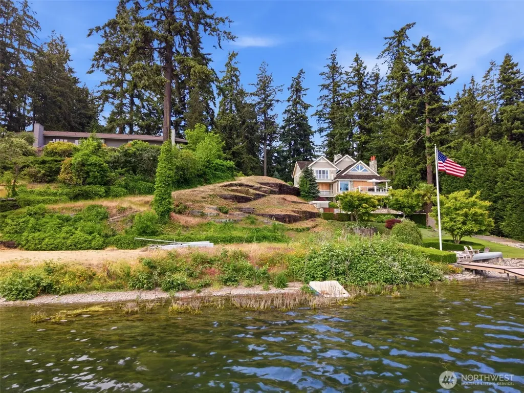 11623 Madera Gardens Drive SW Lakewood WA 98499