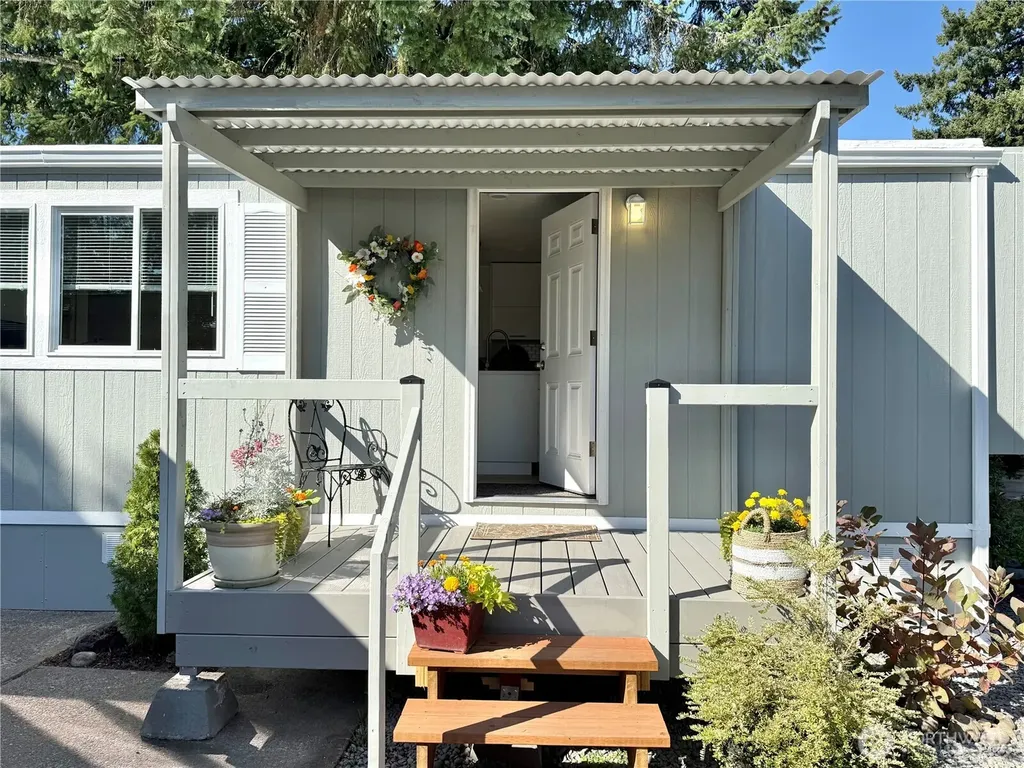 20512 10th Avenue E Spanaway WA 98387