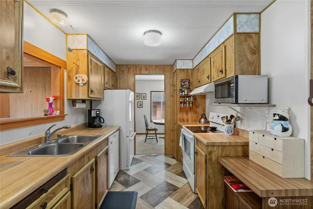 605 1st Avenue W Gold Bar WA 98251