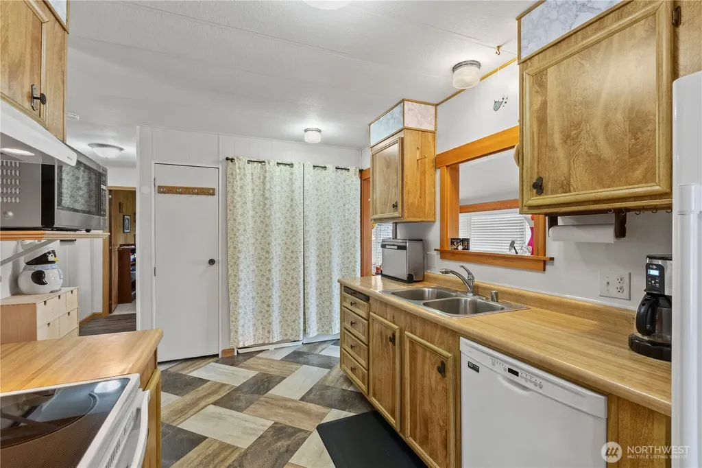 605 1st Avenue W Gold Bar WA 98251
