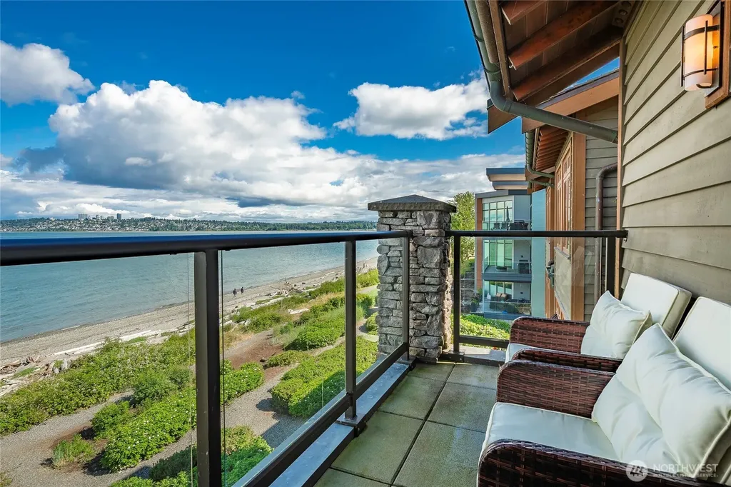 9535 Semiahmoo Parkway Blaine WA 98230