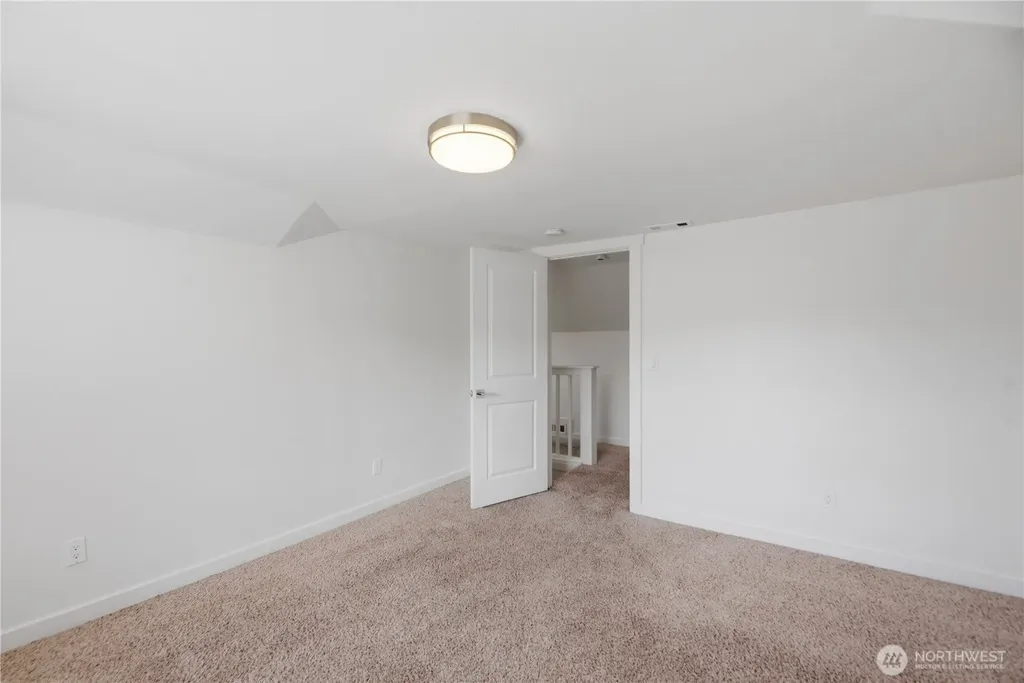 11546 85th Avenue S Seattle WA 98178