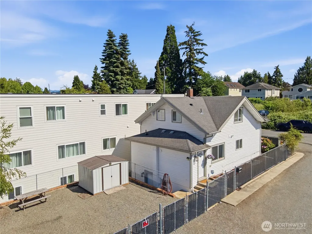 11546 85th Avenue S Seattle WA 98178