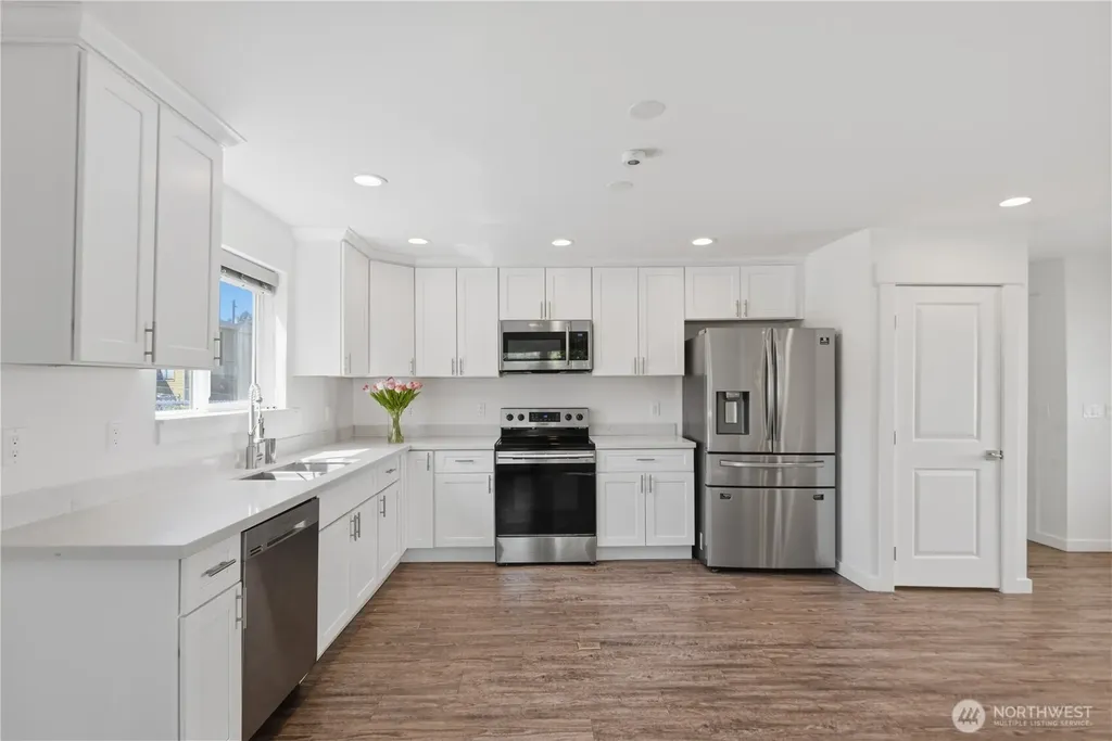 11546 85th Avenue S Seattle WA 98178