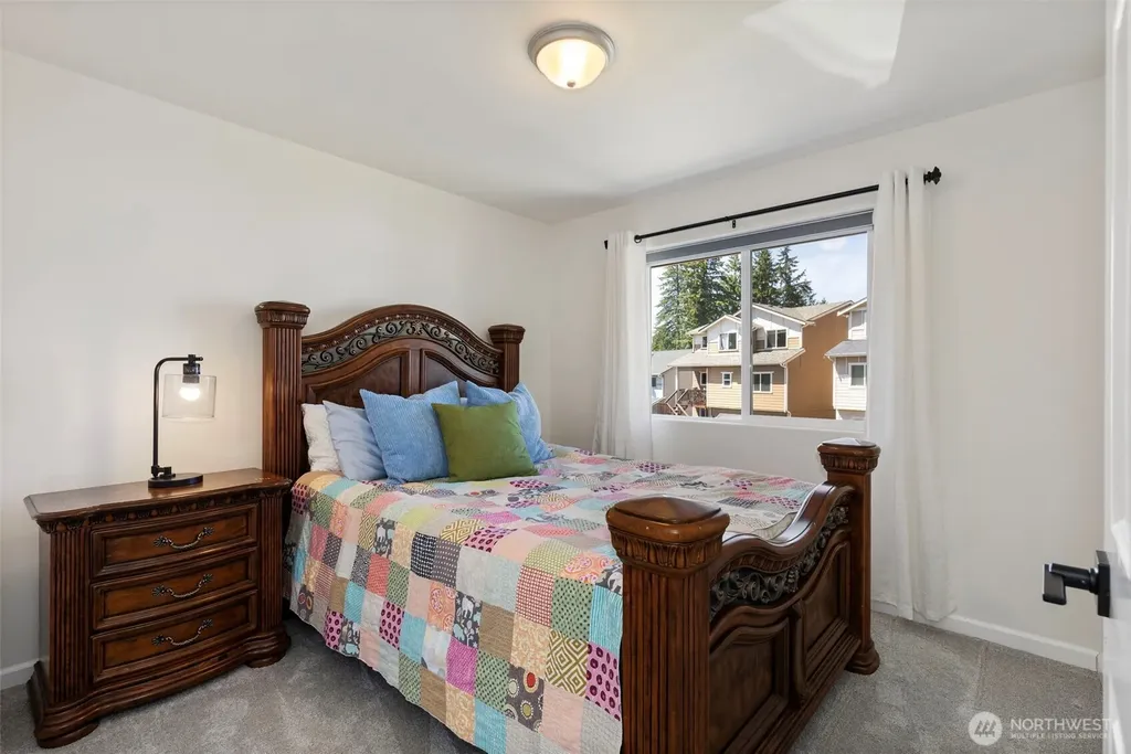2258 SE Upchurch Way Port Orchard WA 98366