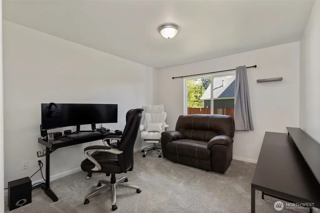 2258 SE Upchurch Way Port Orchard WA 98366