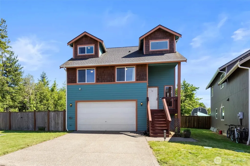 2258 SE Upchurch Way Port Orchard WA 98366