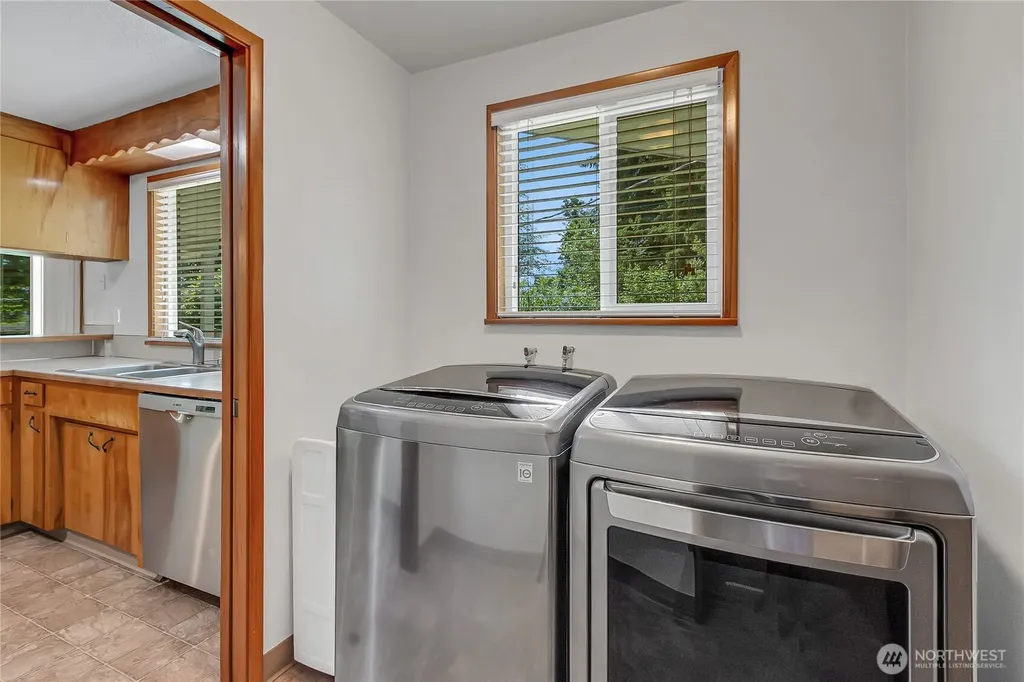 6006 48th Avenue E Tacoma WA 98443