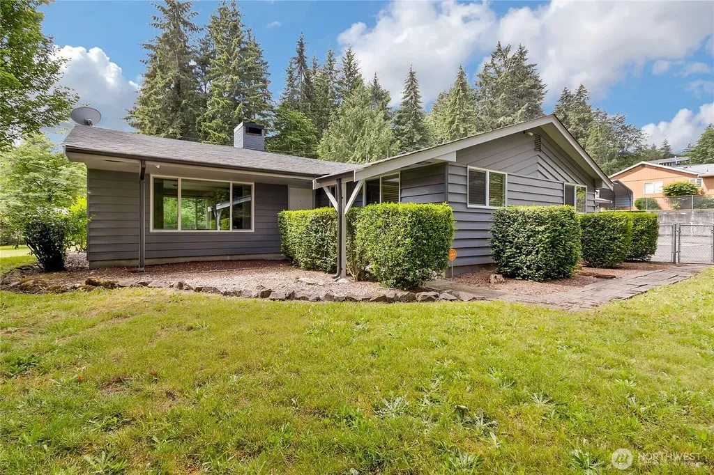 6006 48th Avenue E Tacoma WA 98443