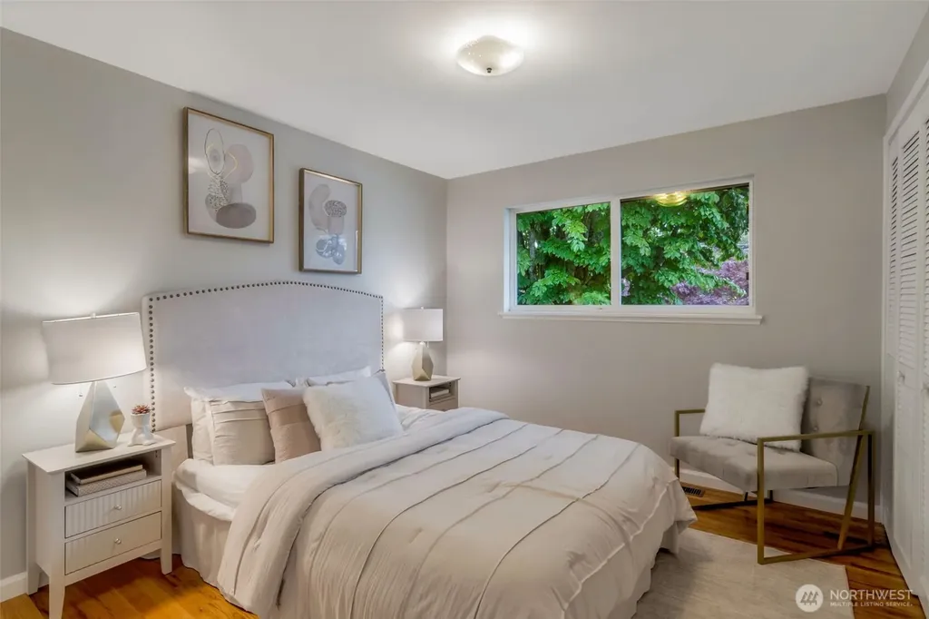 9605 216th Place SW Edmonds WA 98020