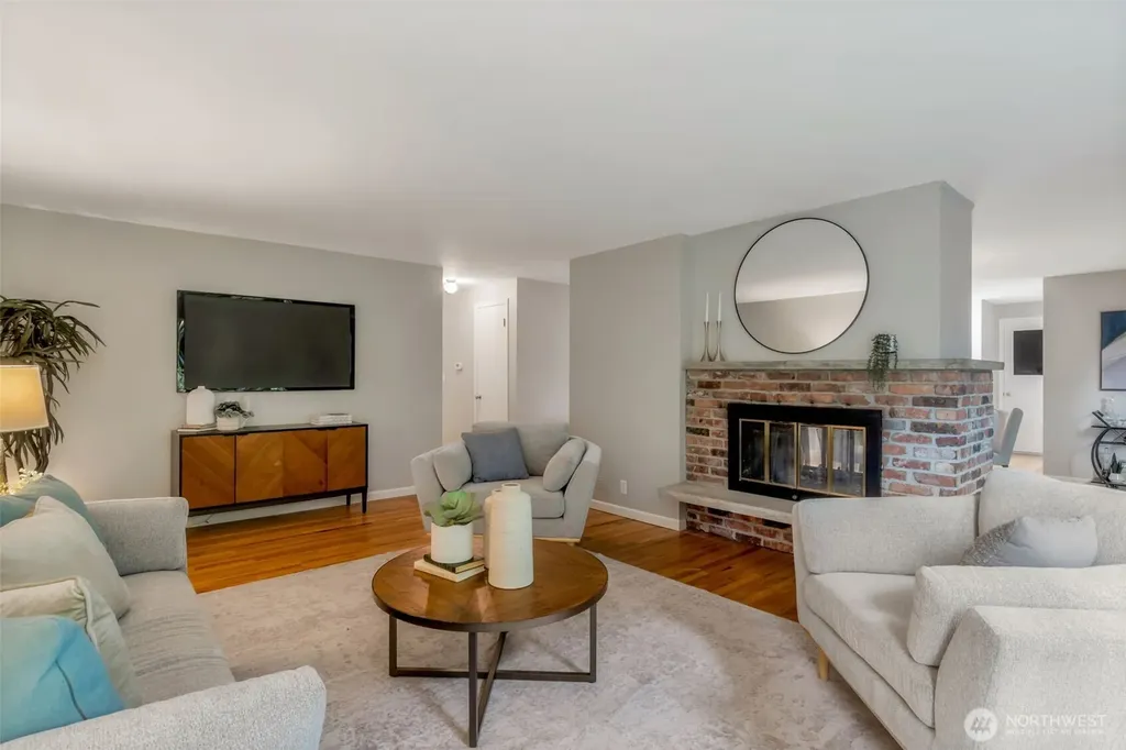 9605 216th Place SW Edmonds WA 98020