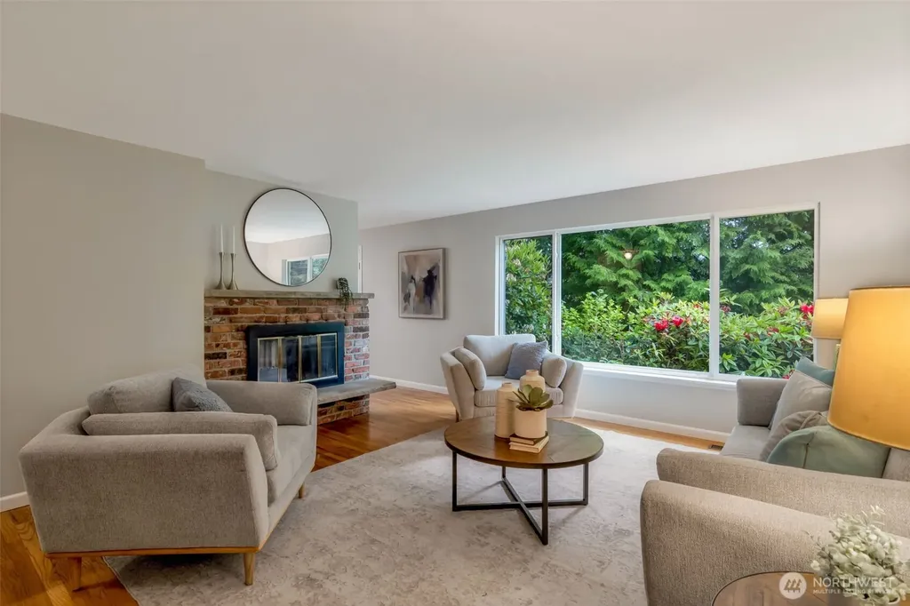9605 216th Place SW Edmonds WA 98020