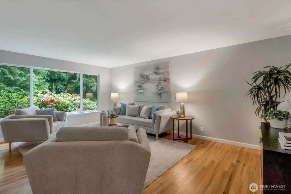 9605 216th Place SW Edmonds WA 98020