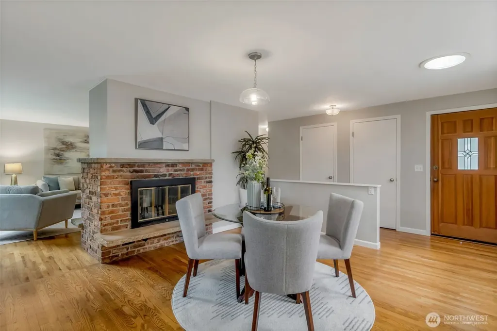 9605 216th Place SW Edmonds WA 98020
