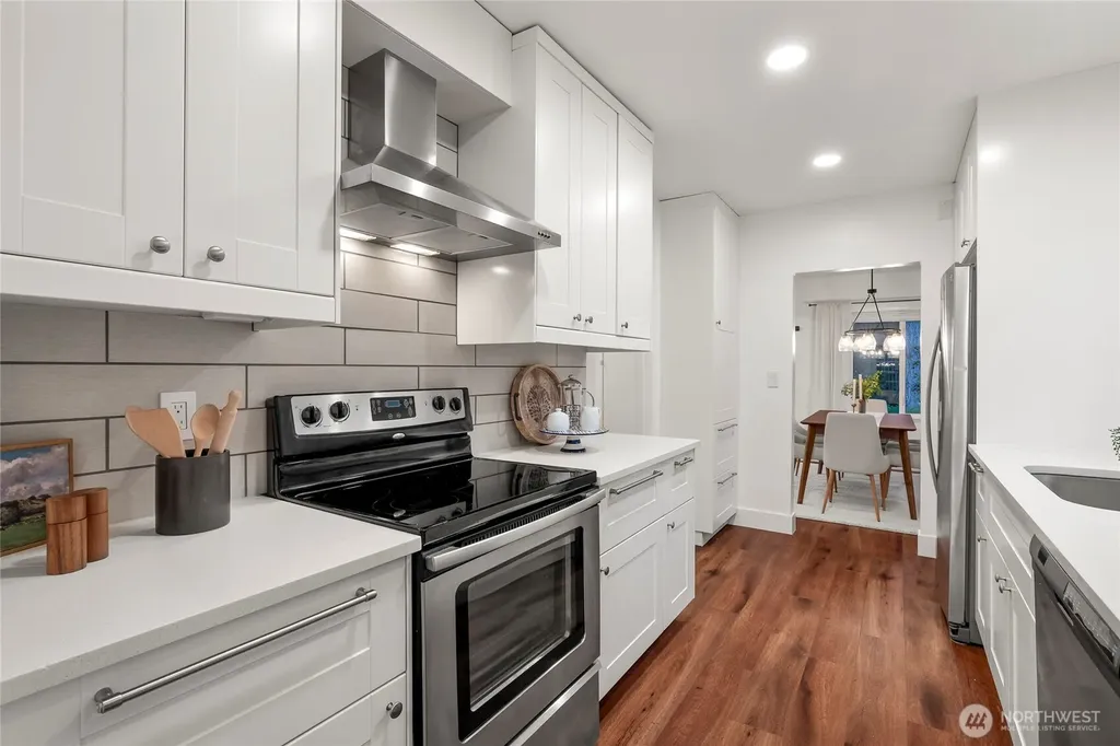 14341 Interlake Avenue N Seattle WA 98133