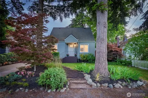 14341 Interlake Avenue N Seattle WA 98133