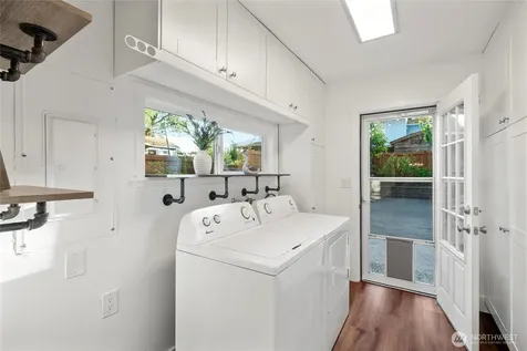 14341 Interlake Avenue N Seattle WA 98133