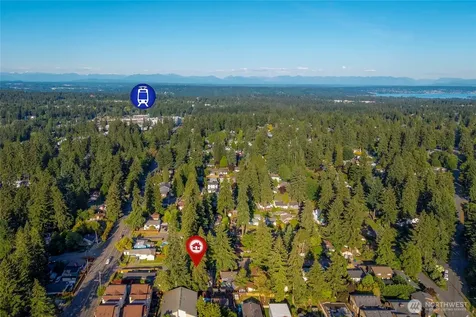 14341 Interlake Avenue N Seattle WA 98133