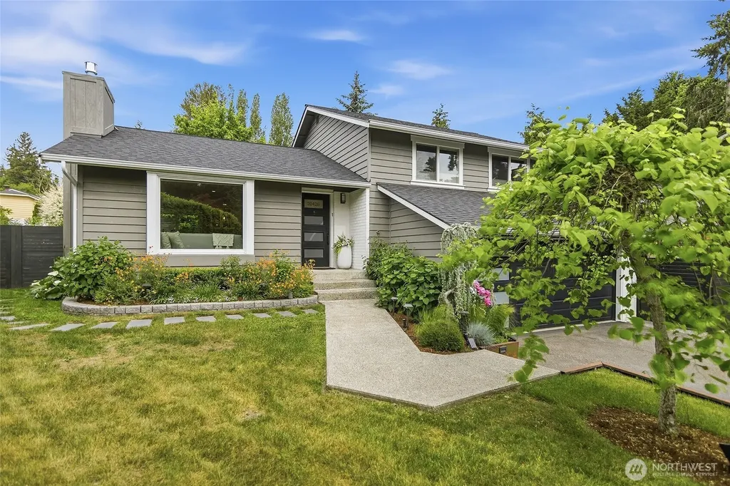 20426 73rd Place NE Kenmore WA 98028