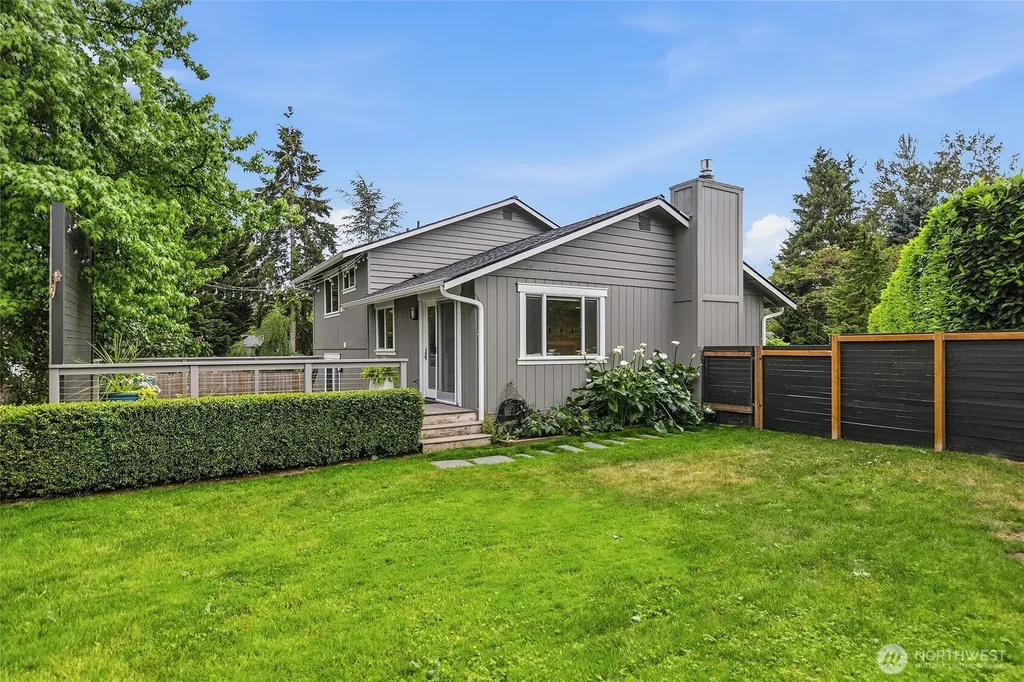 20426 73rd Place NE Kenmore WA 98028