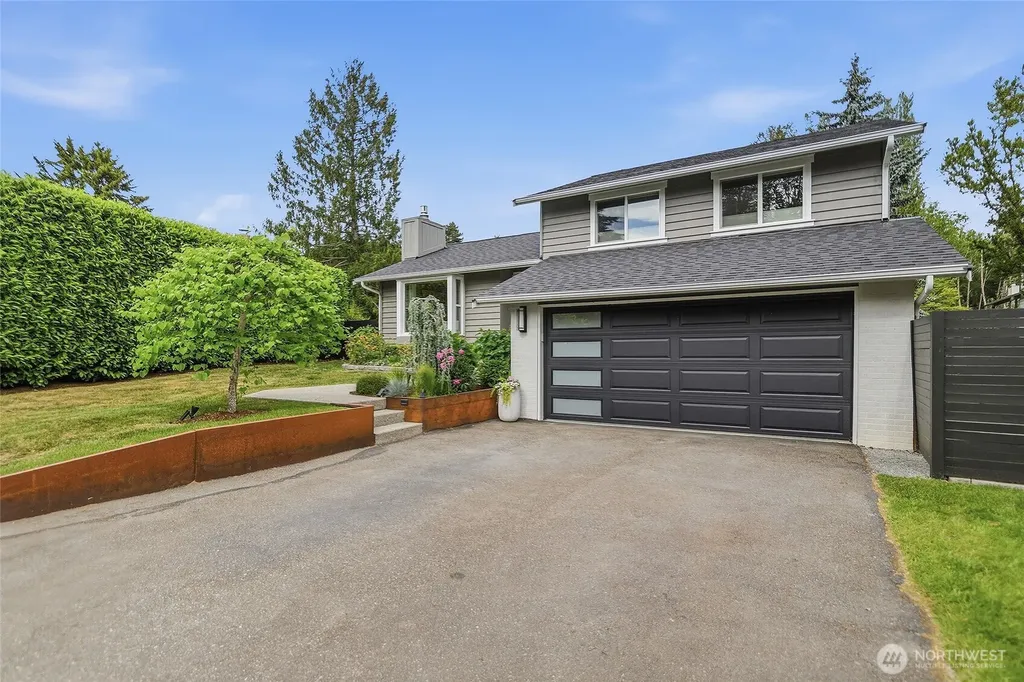 20426 73rd Place NE Kenmore WA 98028