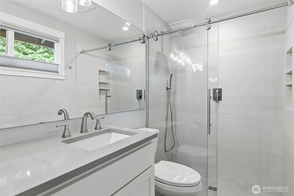 20426 73rd Place NE Kenmore WA 98028