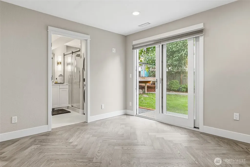20426 73rd Place NE Kenmore WA 98028