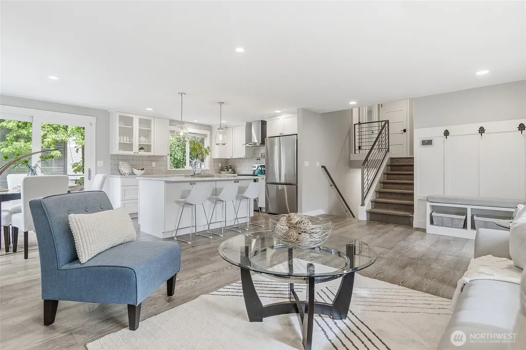 20426 73rd Place NE Kenmore WA 98028