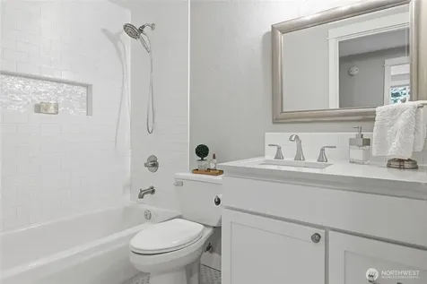20426 73rd Place NE Kenmore WA 98028