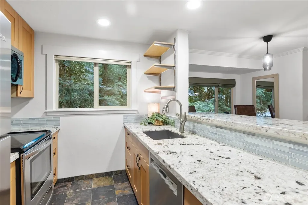 8130 145th Court NE Redmond WA 98052