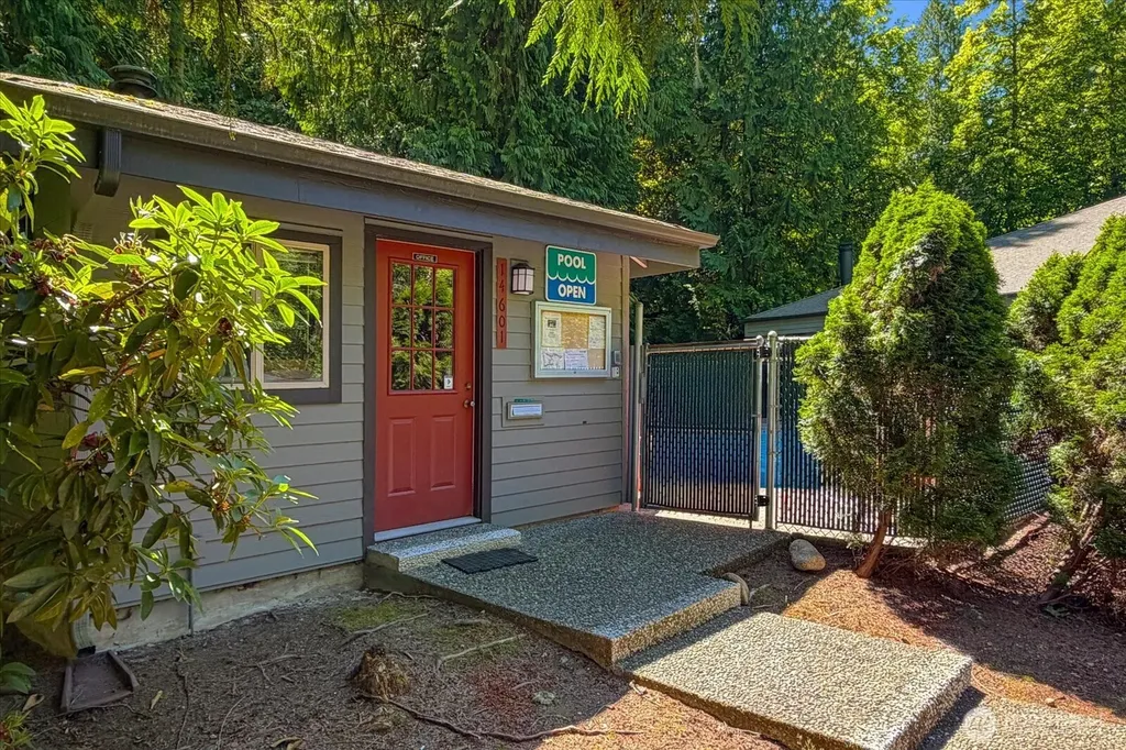 8130 145th Court NE Redmond WA 98052